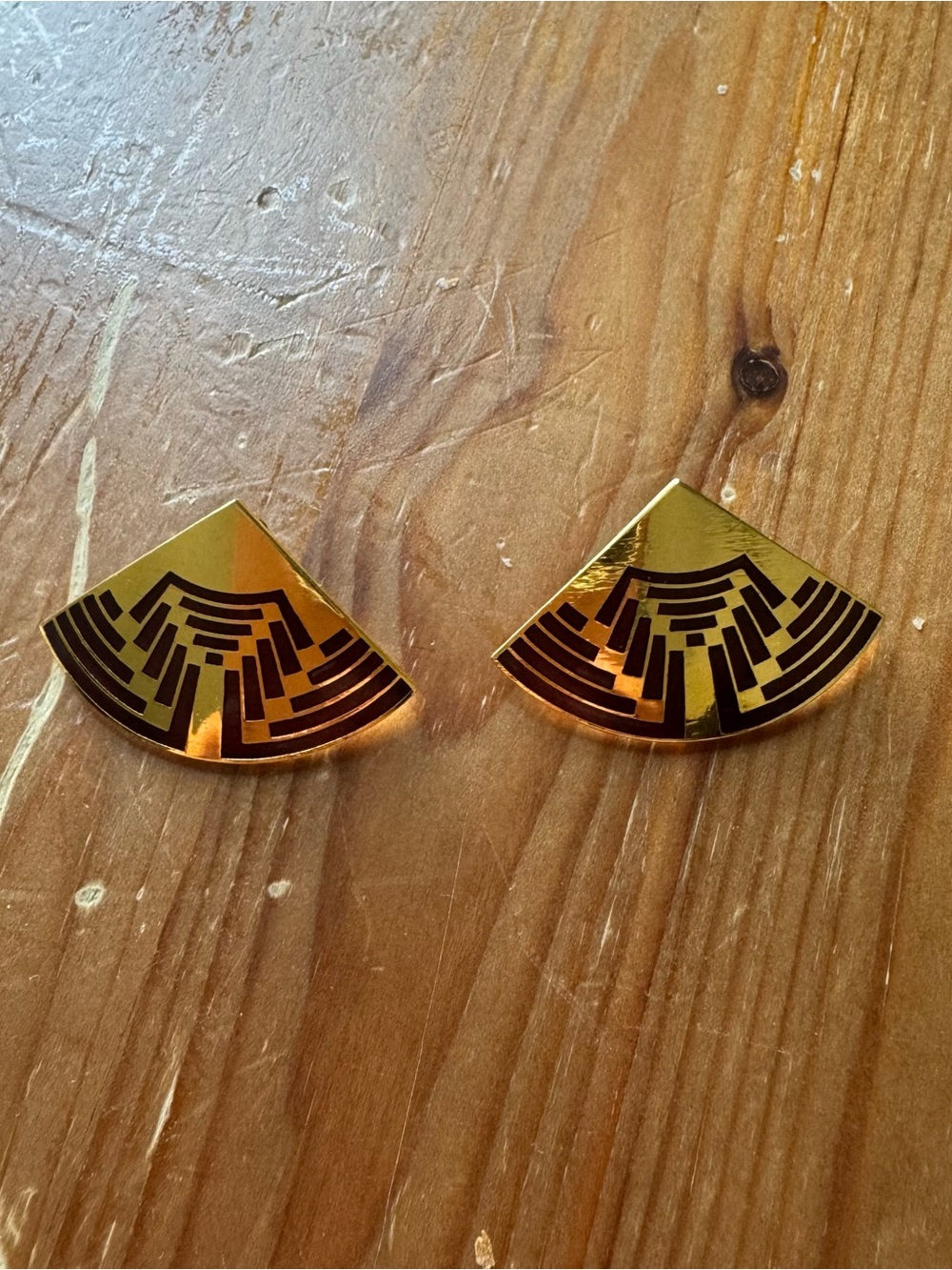 Vintage Laurel Burch Signed Fuji Fan Gold Black Enamel Post Earrings